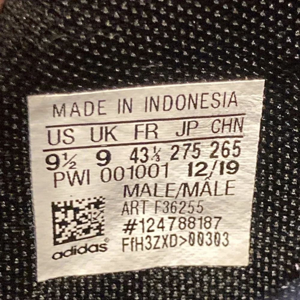 Adidas - Picture 3 of 5